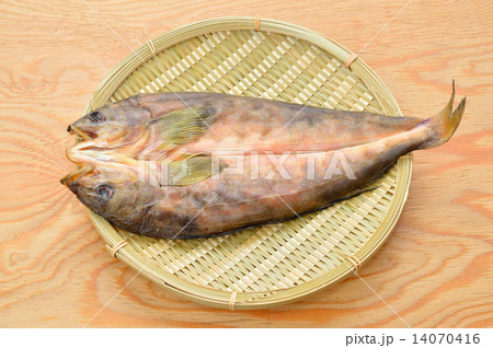 真ほっけ（北海道産）の干物（開き干し）。※縞ほっけではありません。未加熱です。 14070416