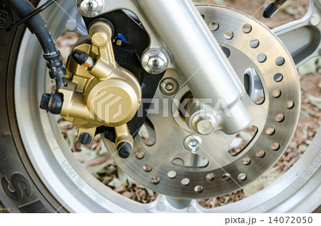 Brake disc brakes are powerful. 14072050