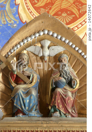 Holy Trinity 14072642