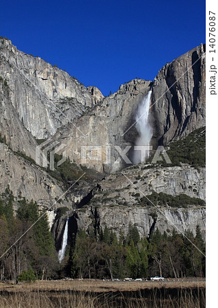 ヨセミテ滝 14076087