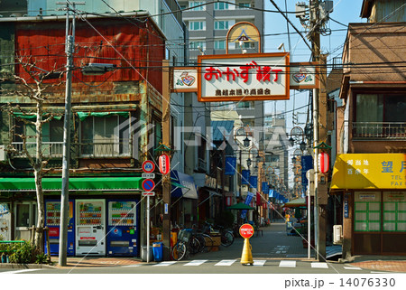 浅草散歩：おかず横丁 14076330