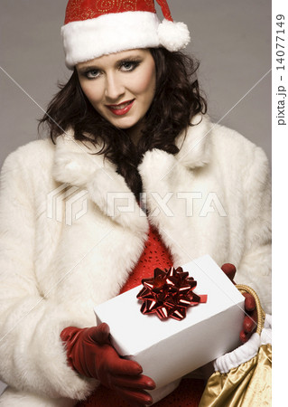 santa girl 14077149