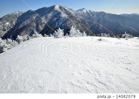 樹氷と剣山と次郎笈2 樹氷と剣山と次郎笈2 14082079