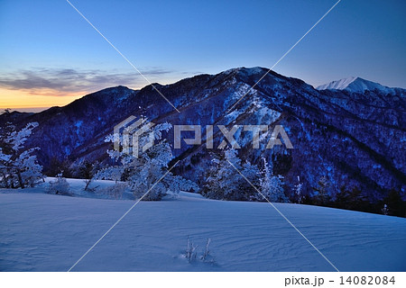 黎明剣山とジローギュウ 14082084