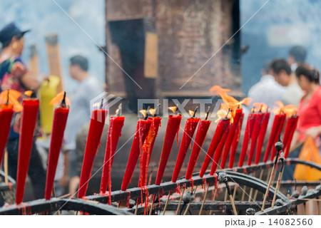中国・四川省冕寧 霊山寺 蝋燭 中国・四川省冕寧 霊山寺 蝋燭 14082560
