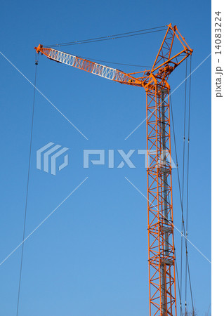 ビル建設現場のタワークレーン ビル建設現場のタワークレーン 14083224