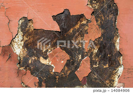 Cracked paint on rusty iron 14084906