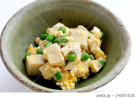 乾物料理 高野豆腐の卵とじ 乾物料理 高野豆腐の卵とじ 14085528