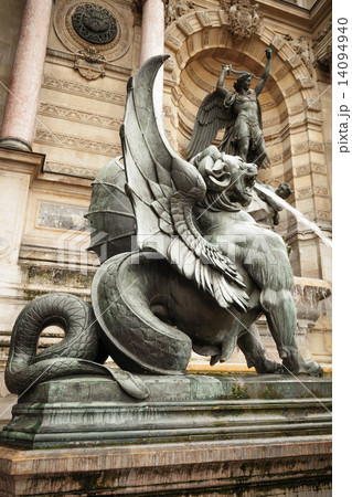 Winged lion, Fontaine Saint-Michel, Paris, France Winged lion, Fontaine Saint-Michel, Paris, France 14094940