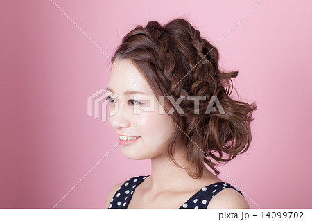 pursue beauty 14099702