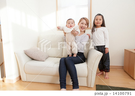 strong woman 6 months old & 5 years old strong woman 6 months old & 5 years old 14100791
