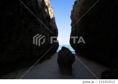 沖縄の海・ワルミ 14101012