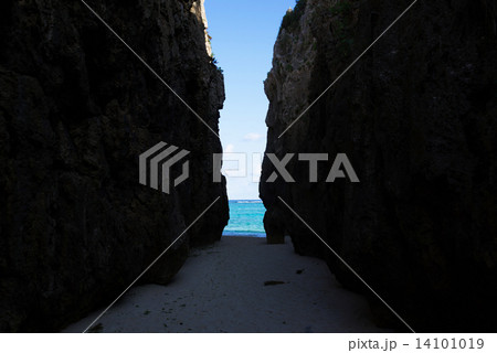 沖縄の海・ワルミ 14101019