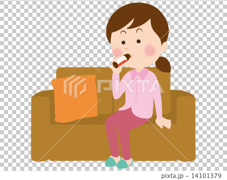 栄養ドリンクを飲む女性 14101379