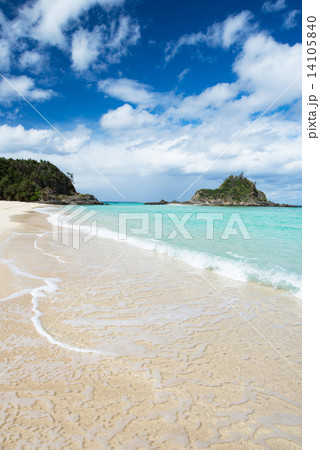 沖縄のビーチ・かりゆしビーチ 14105840