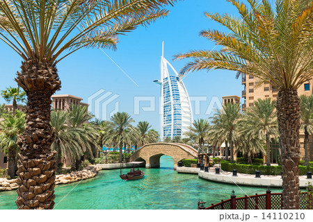 Al Arab hotel Madinat Jumeirah in Dubai with palm trees 14110210