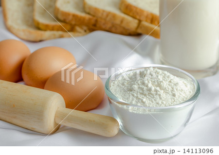 ingredient for make bakery 14113096