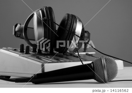 Microphone, mixer and headphones Microphone, mixer and headphones 14116562