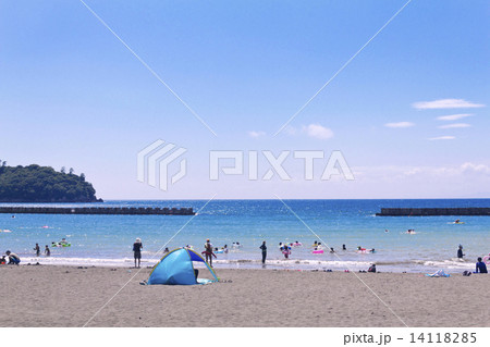 伊豆のビーチ 14118285