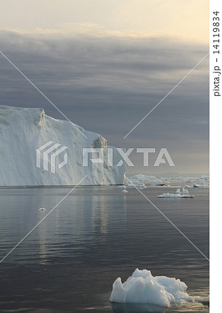 グリーンランド氷河白夜クルーズ（Glaciers in Greenland - the midnight sun tour) 14119834