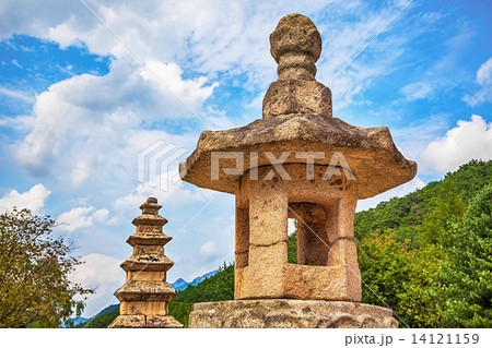 Stone religious monument in Korea 14121159