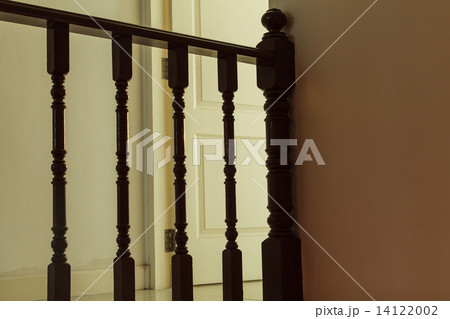 Hardwood balustrade floor 14122002