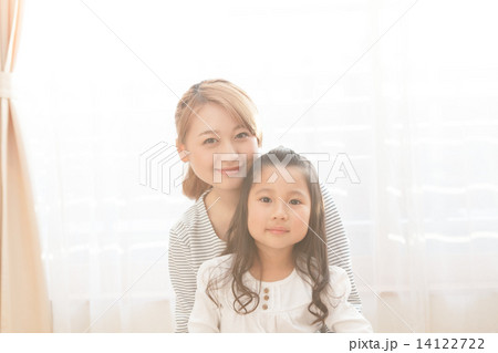 strong woman 5 years old strong woman 5 years old 14122722