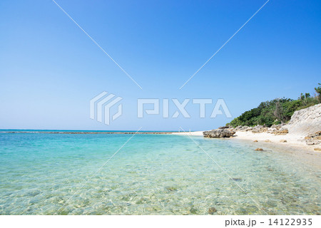 沖縄のビーチ・喜屋武の浜 14122935