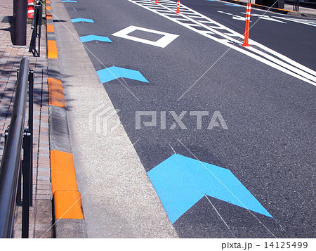 新しい自転車ナビラインの写真素材