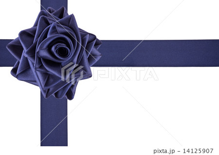 Ribbon tied as a rose 14125907