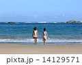 子供と海 14129571