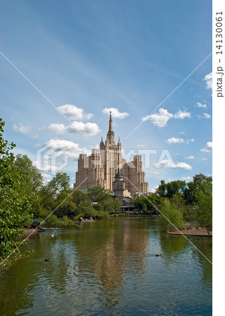 Imperial style building in Moscow Imperial style building in Moscow 14130061
