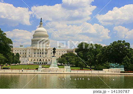 US Capitol Building in Washington DC 14130787