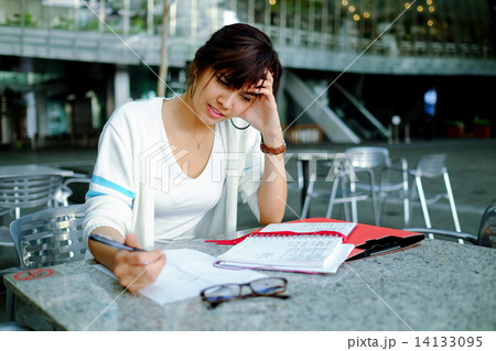 Stressed students in campus Stressed students in campus 14133095