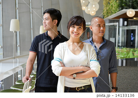 Young adults in campus 14133136