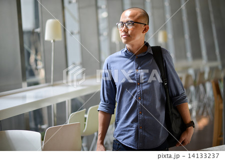 Young male adult student in campus 14133237