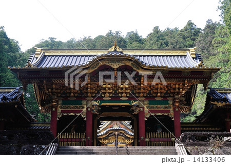 輪王寺の夜叉門 14133406