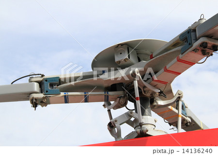 ヘリコプター 14136240