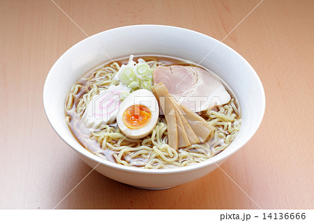 醤油ラーメン 14136666