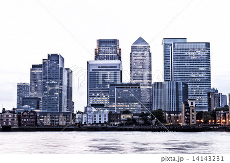 London Canary Wharf financial district at twilight with sky faded to white London Canary Wharf financial district at twilight with sky faded to white 14143231