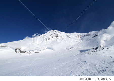 北海道の絶景は冬の旭岳 北海道の絶景は冬の旭岳 14180315
