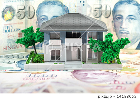 Miniature house with Singapore paper currency Miniature house with Singapore paper currency 14183055