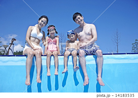 家族と夏休み 14183535