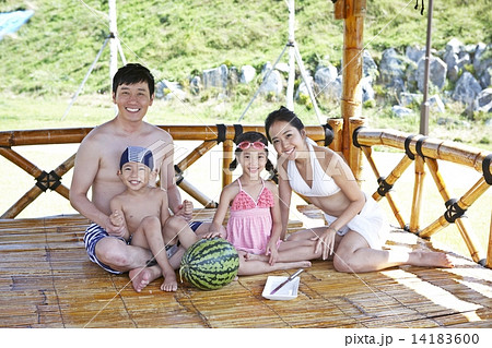 家族と夏休み 家族と夏休み 14183600