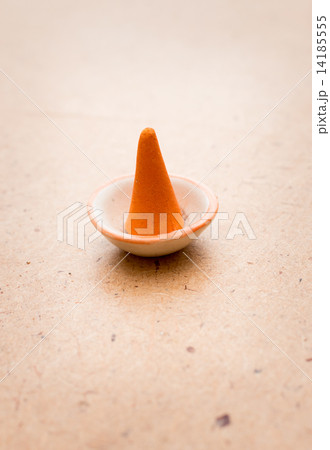 Small incense cone 14185555