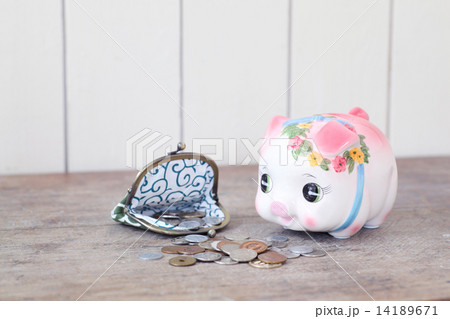 小銭貯金 14189671