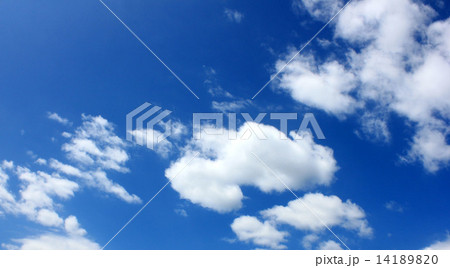 青空と雲 14189820