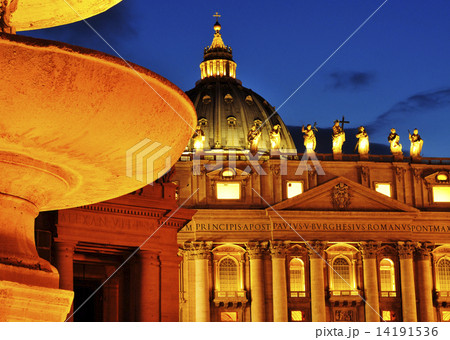 Basilica of Saint Peter in Vatican City, Italy Basilica of Saint Peter in Vatican City, Italy 14191536