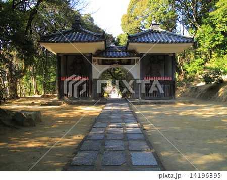 満願寺　仁王門 14196395