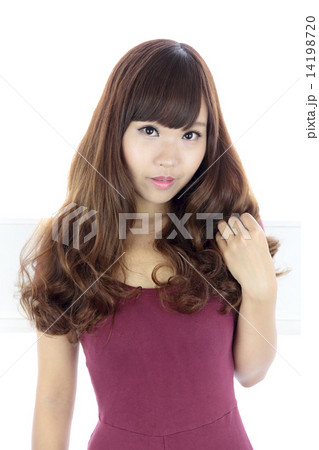 若い女性 ヘアスタイル 若い女性 ヘアスタイル 14198720
